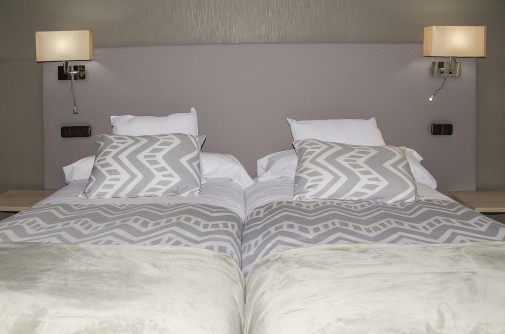 Hotel Presa Ріаньо Екстер'єр фото